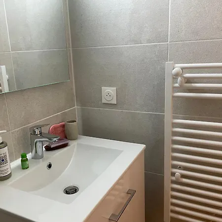 Holiday home Appt 3 P Rez De Jardin, Proche Plage Pereire Arcachon