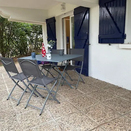 Holiday home Appt 3 P Rez De Jardin, Proche Plage Pereire Arcachon